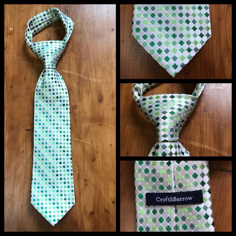 ✨3/$12✨ Men’s Croft & Barrow Green & White Tie